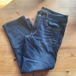 American Eagle women’s jeans